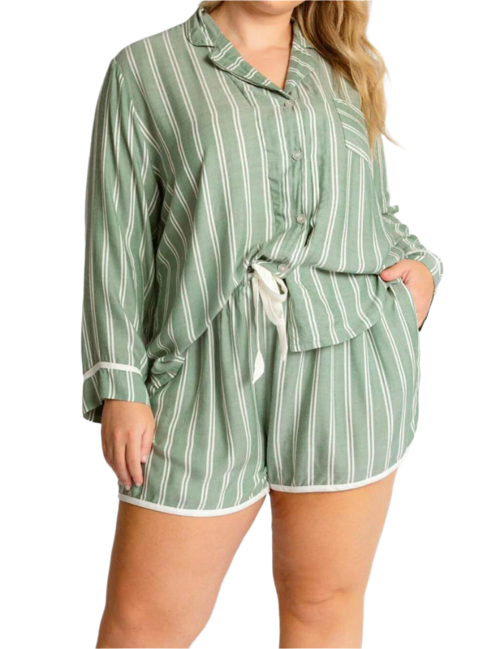 LYDIE – ENSEMBLE DE PYJAMA ET SHORT DÉCONTRACTÉ