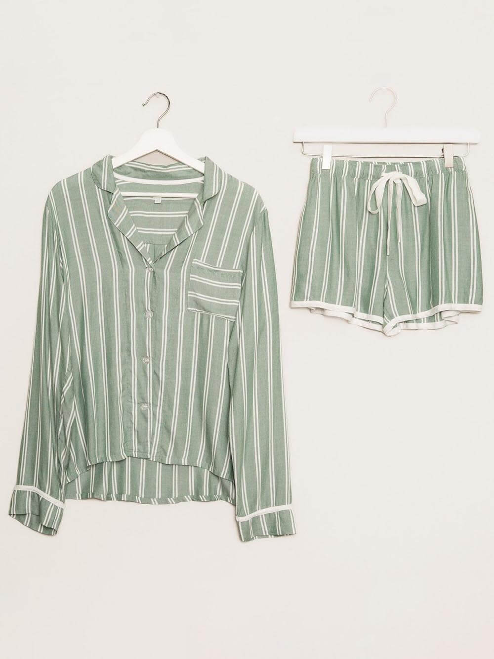 LYDIE – ENSEMBLE DE PYJAMA ET SHORT DÉCONTRACTÉ