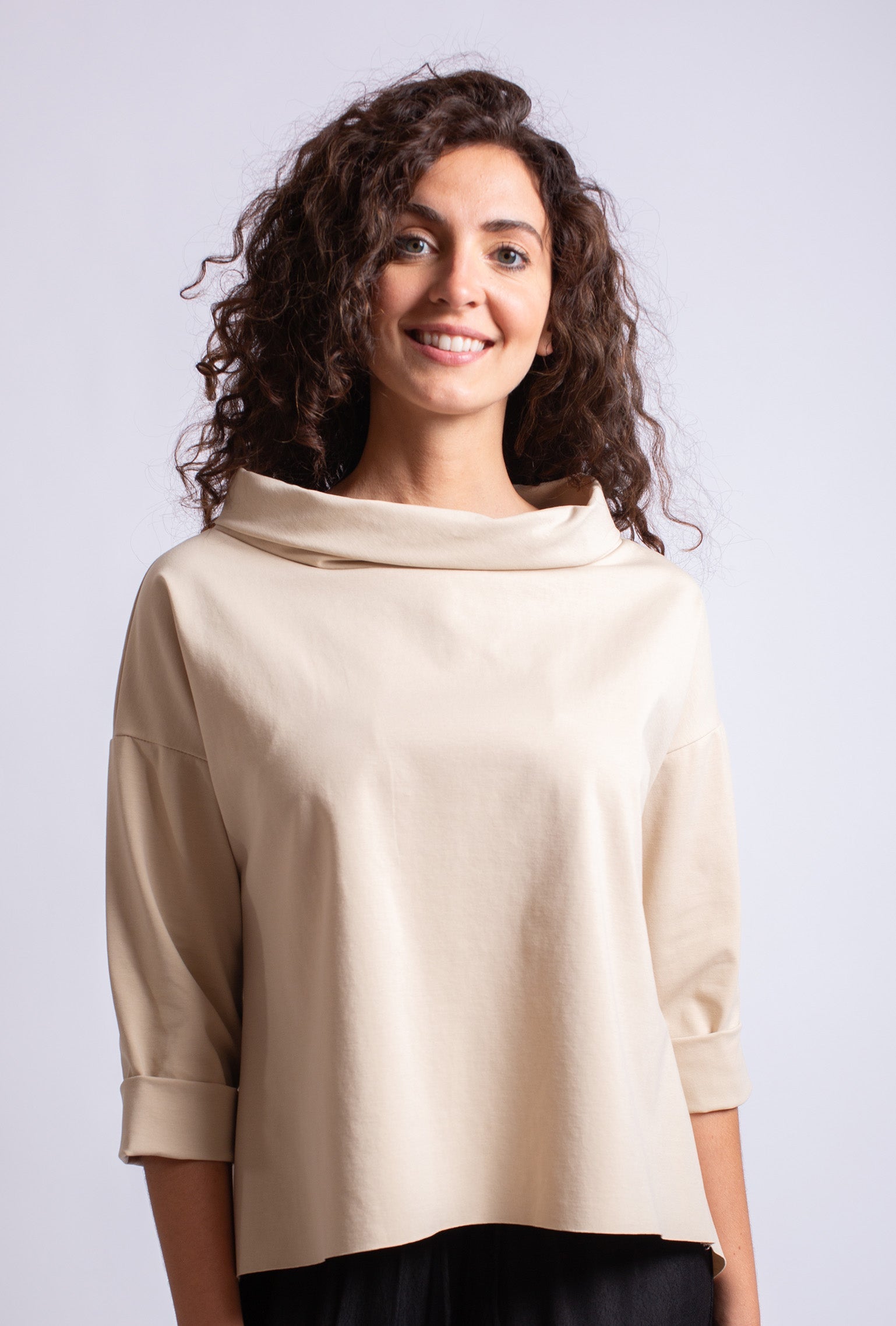 CÉLINE – HAUT POLYVALENT À LARGE REVERS