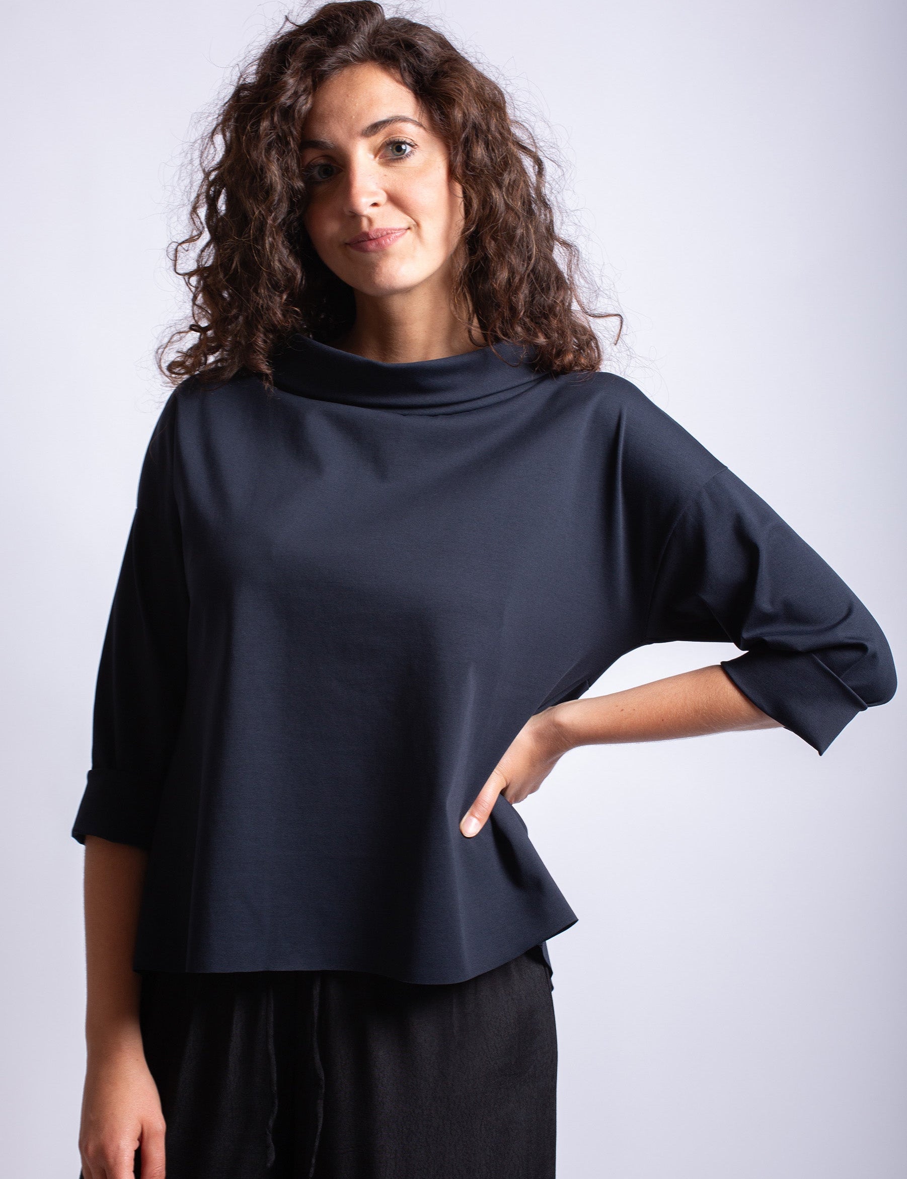 CÉLINE – HAUT POLYVALENT À LARGE REVERS