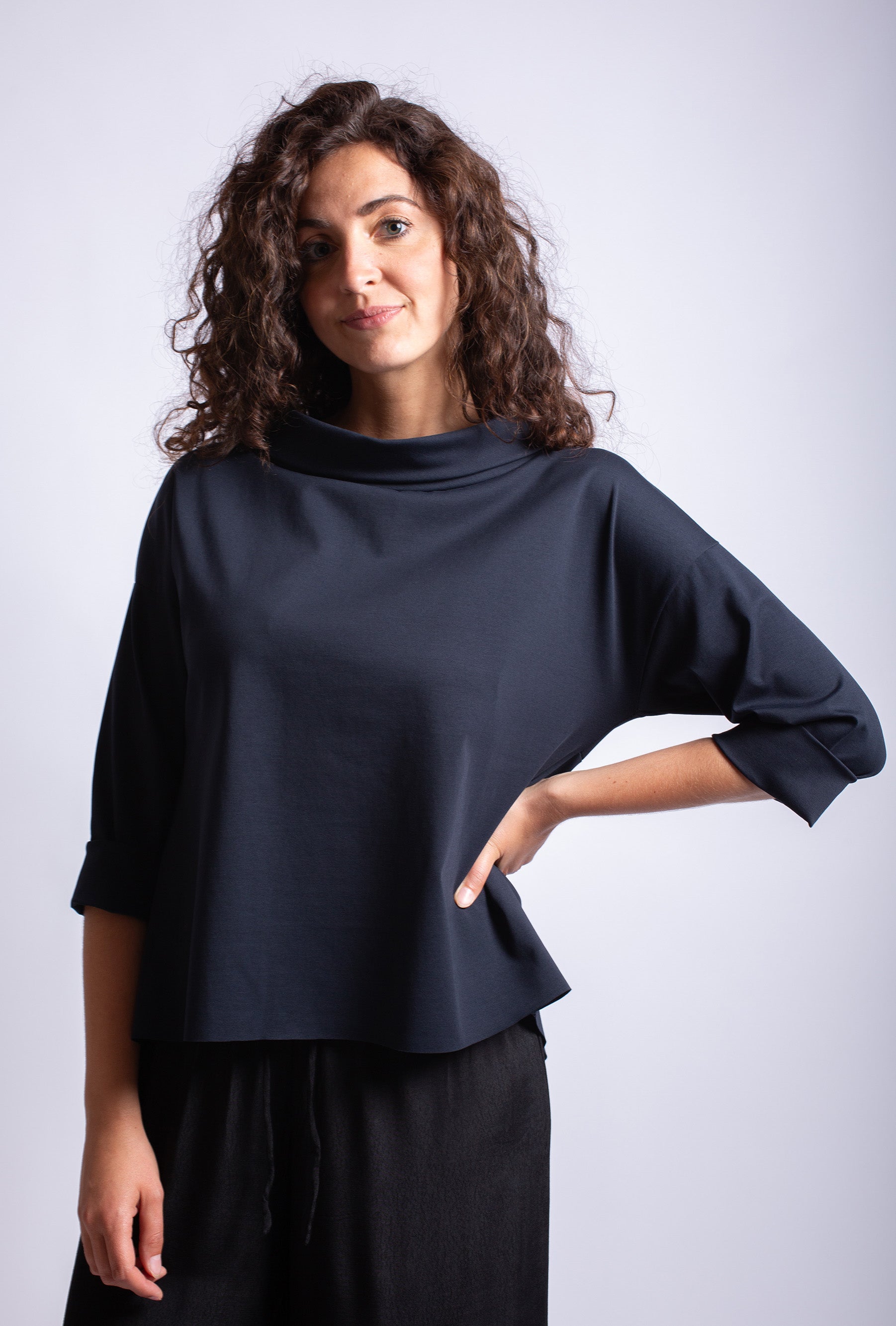 CÉLINE – HAUT POLYVALENT À LARGE REVERS