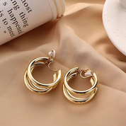 LÉA – BOUCLE D'OREILLE À TRIPLE BOUCLE