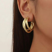 LÉA – BOUCLE D'OREILLE À TRIPLE BOUCLE