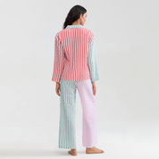 MADELEINE – ENSEMBLE DE PYJAMA À RAYURES MODERNES