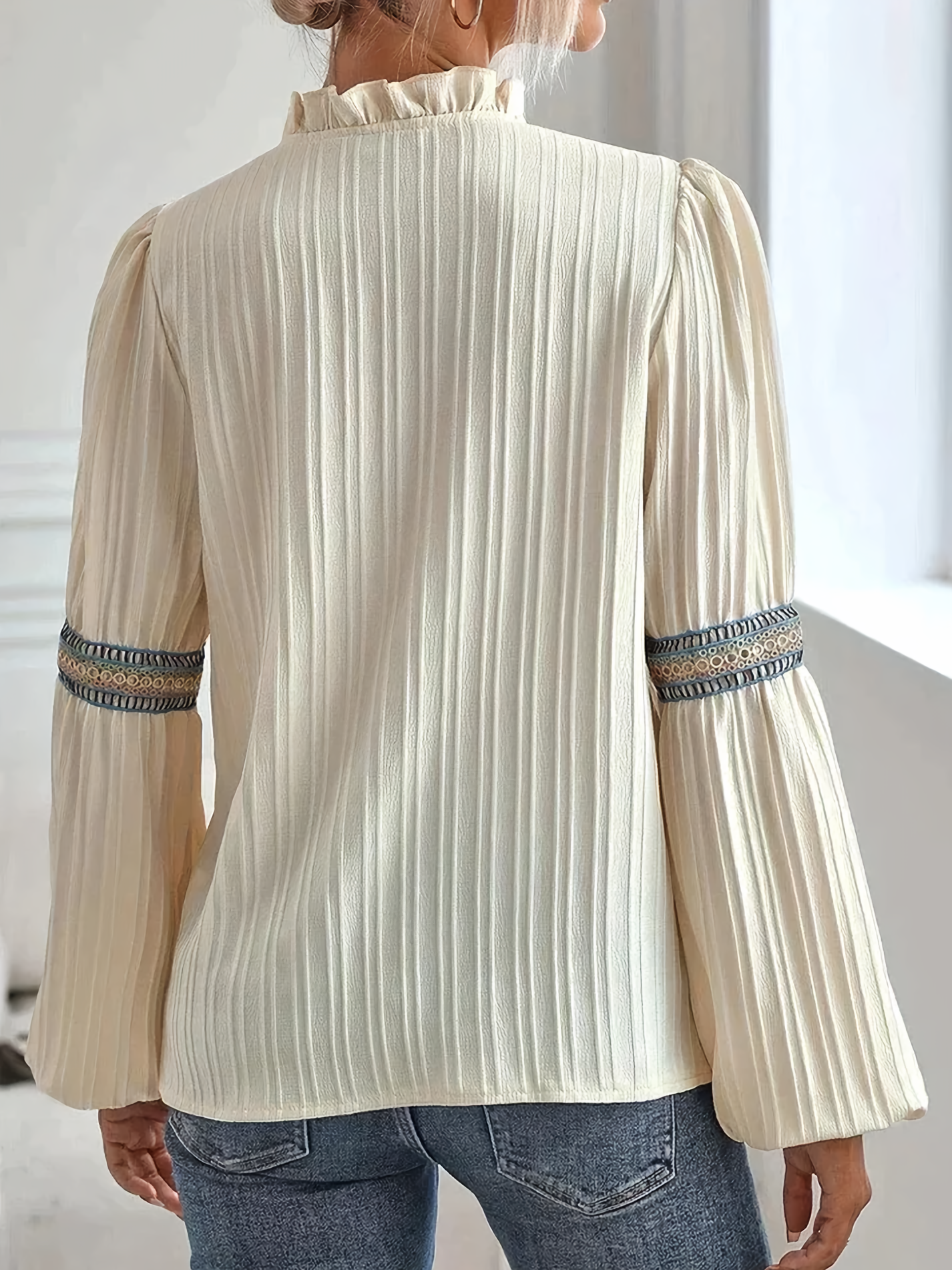 DAPHNÉ – BLOUSE LUXUEUSE À MANCHES LONGUES