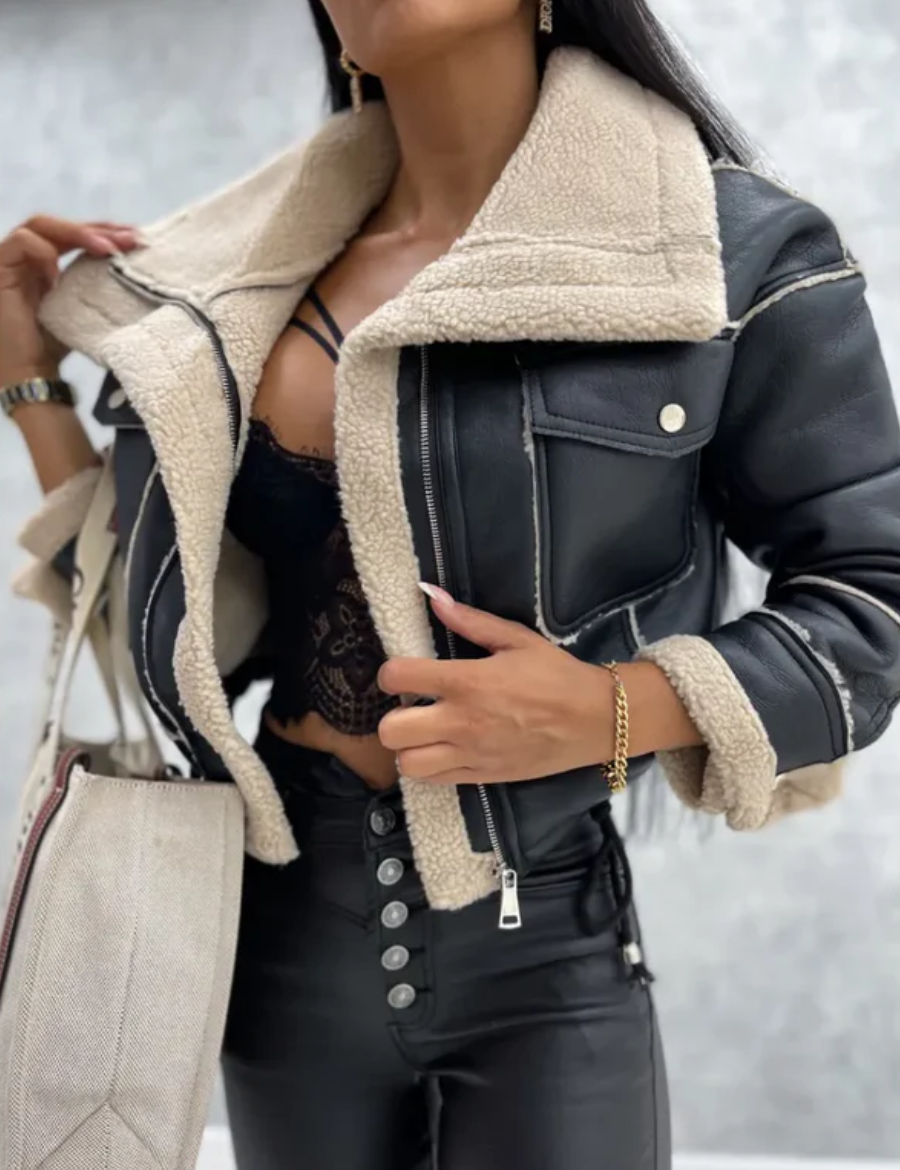 Ernestina_Noir1