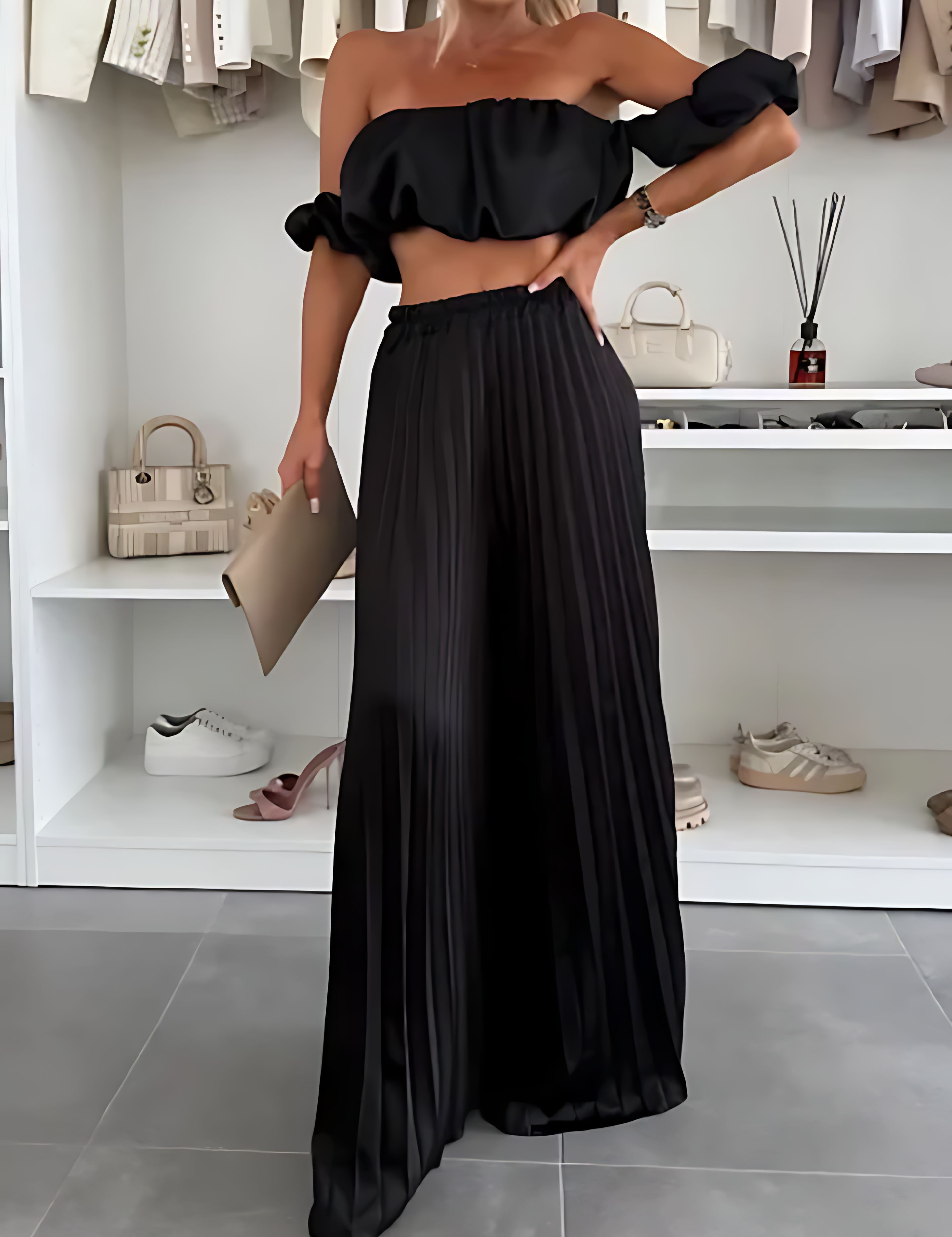 Ernestine_Noir1