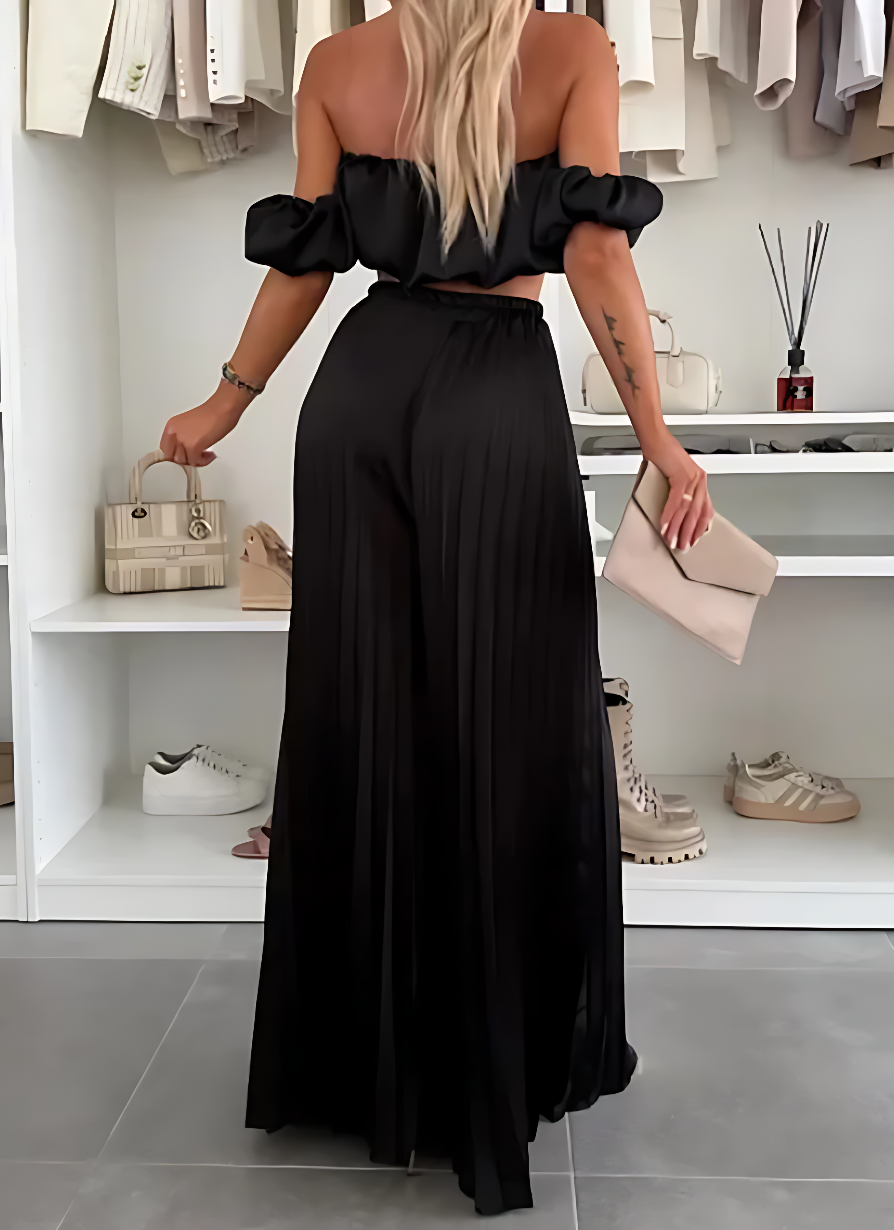 Ernestine_Noir2