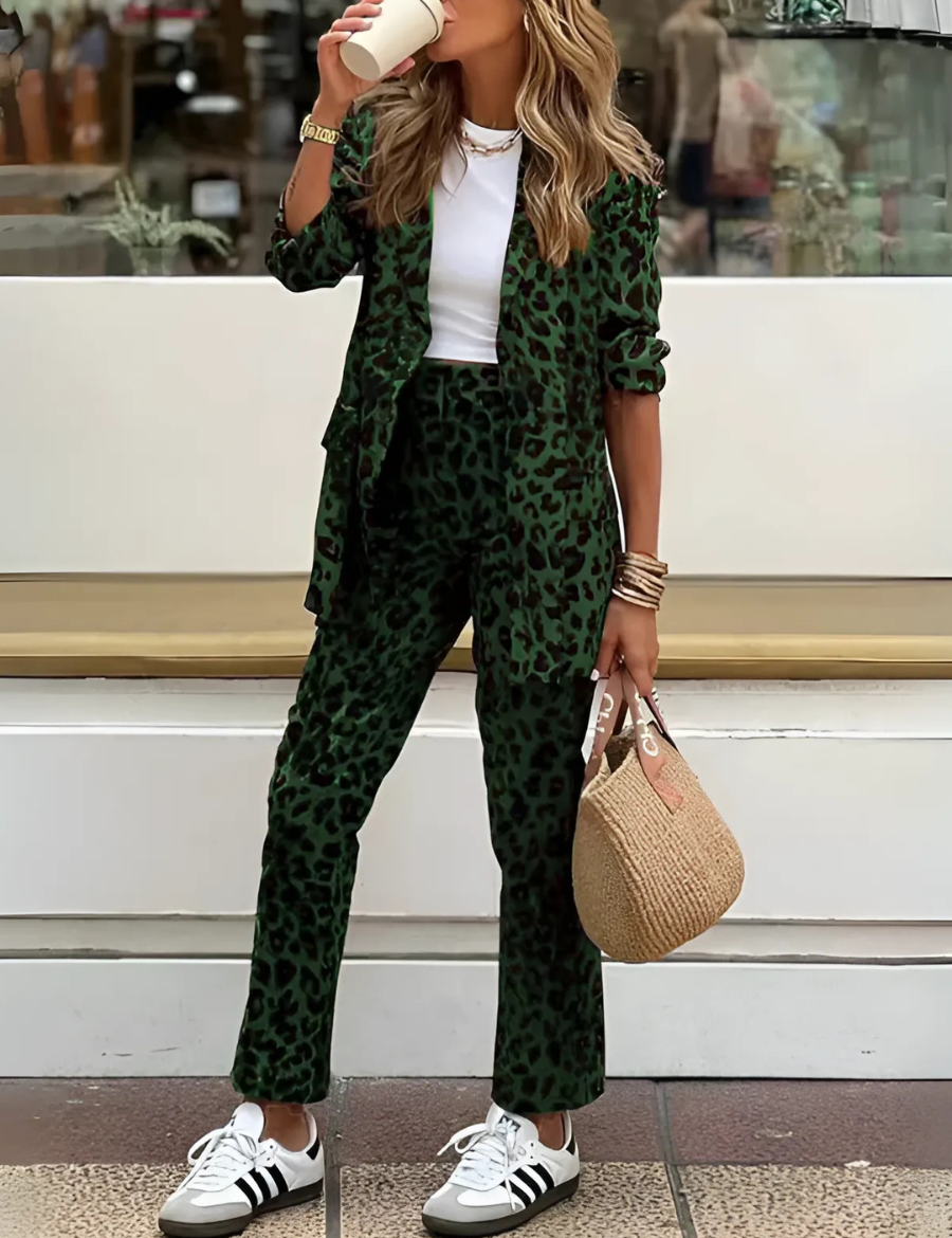 Josiane_vert1