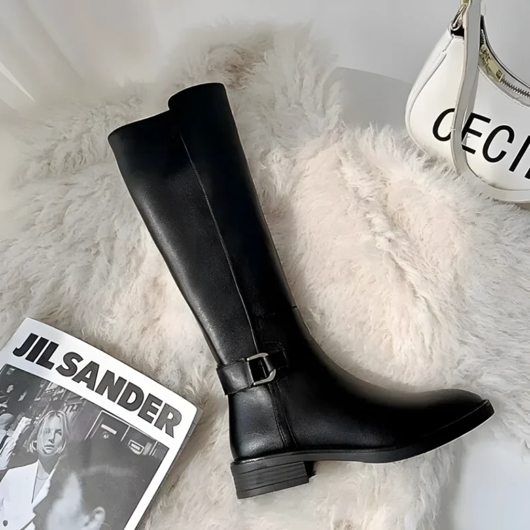 LÉONIE – BOTTES EN CUIR CLASSIQUES AVEC BOUCLES