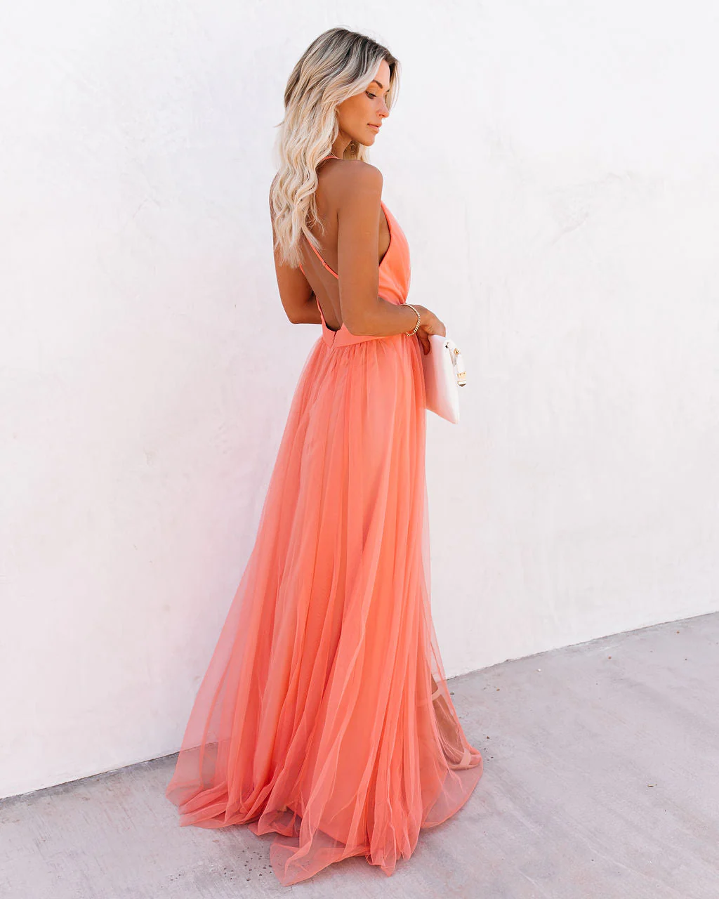 Robe-de-ceremonie-elegante-et-legere23.png