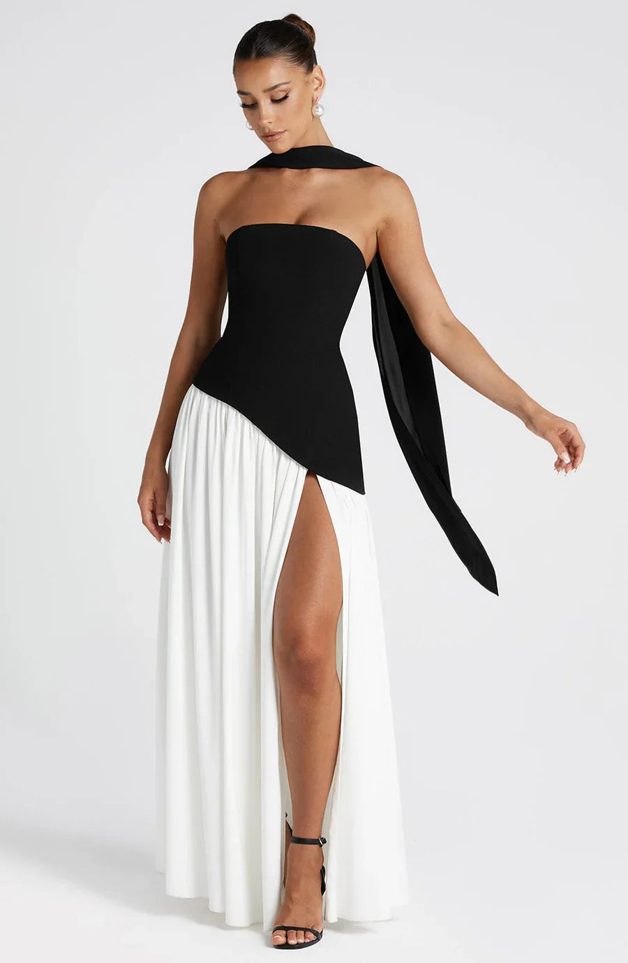 CHANTAL – ROBE LONGUE ÉLÉGANTE FENDUE
