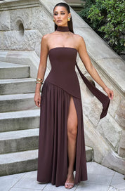 CHANTAL – ROBE LONGUE ÉLÉGANTE FENDUE