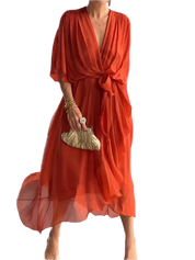 Robe en mousseline de soie à col en V